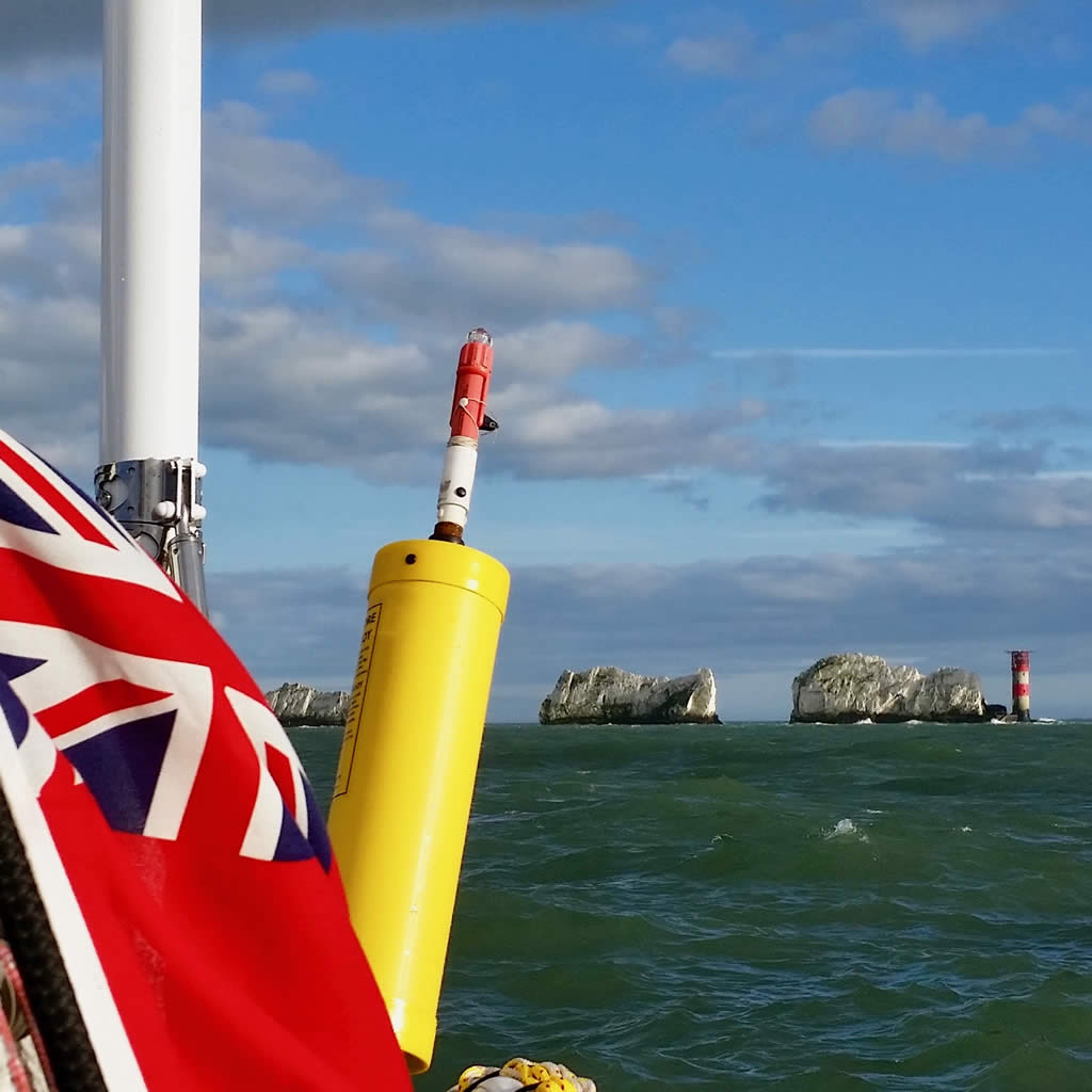 Die Needles markieren die westliche Einfahrt in den Solent